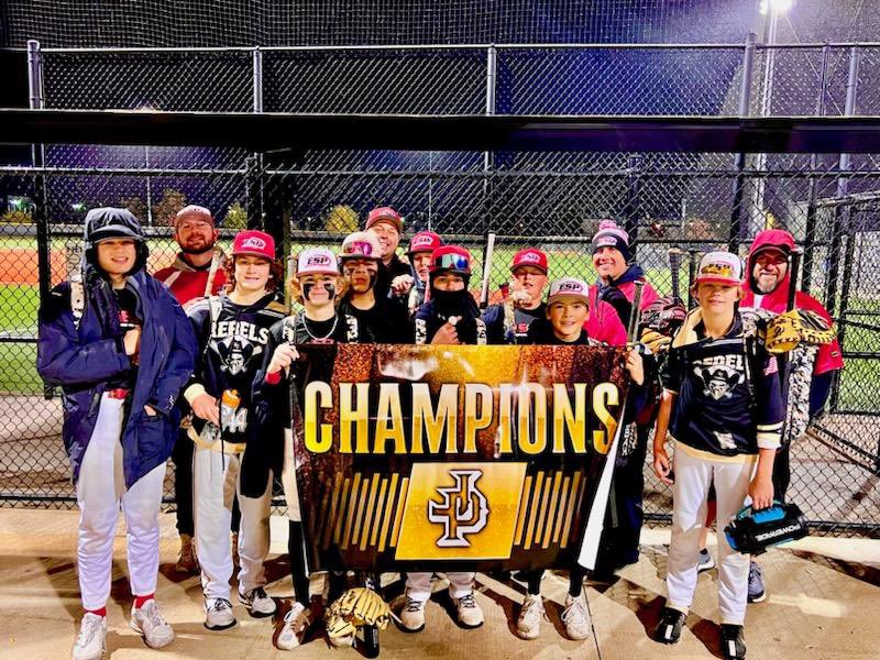 2027ESPRed's tweet photo. The @2027ESPRed finishes Fall Baseball strong with a Championship in Wheeling. 9-2 Fall record with a Championship and a Second place finish to wrap things up! Big things coming in 2023 from this group! #TeamWin #FallBall #ESPTrained #ESP14u @TaddGibby24 https://t.co/gTD41UnCrG