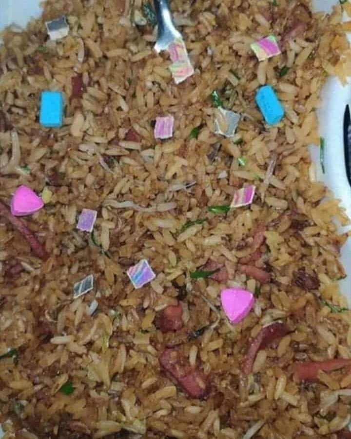 Juandihilismo's tweet photo. Arroz paisa https://t.co/kUuAMZBQpf