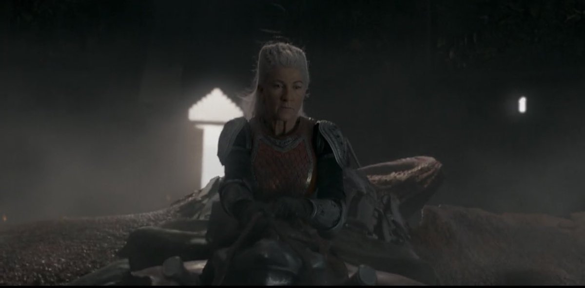 daemyraforevea's tweet photo. THE QUEEN WHO SHOULD HAVE BEEN!!!!  #HouseoftheDragon #hotd #HOTD #RhaenysTargaryen https://t.co/cLSVLVjnNC