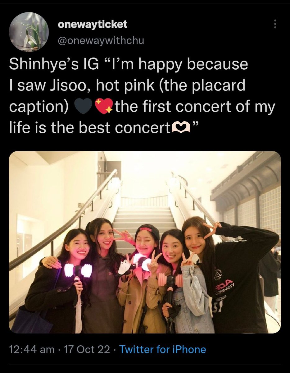 JisoosRevivaI's tweet photo. Born Pink concert being the first concert of their lives for so many of the cast members ❤🥺 https://t.co/eLbaEbuGxS