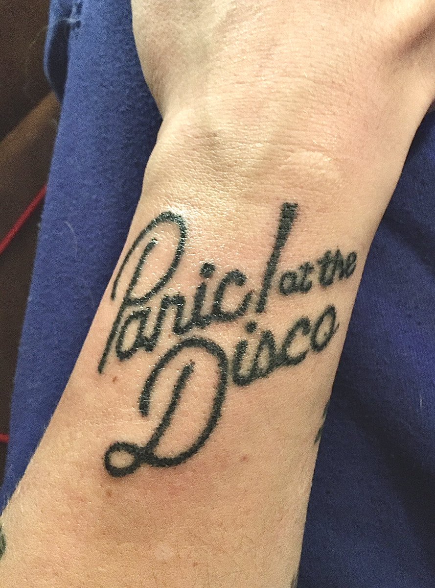 THands420's tweet photo. One of the best bands, hand done stick and poke! #Tattoo #panicatthedisco https://t.co/h9EcPzCTFx