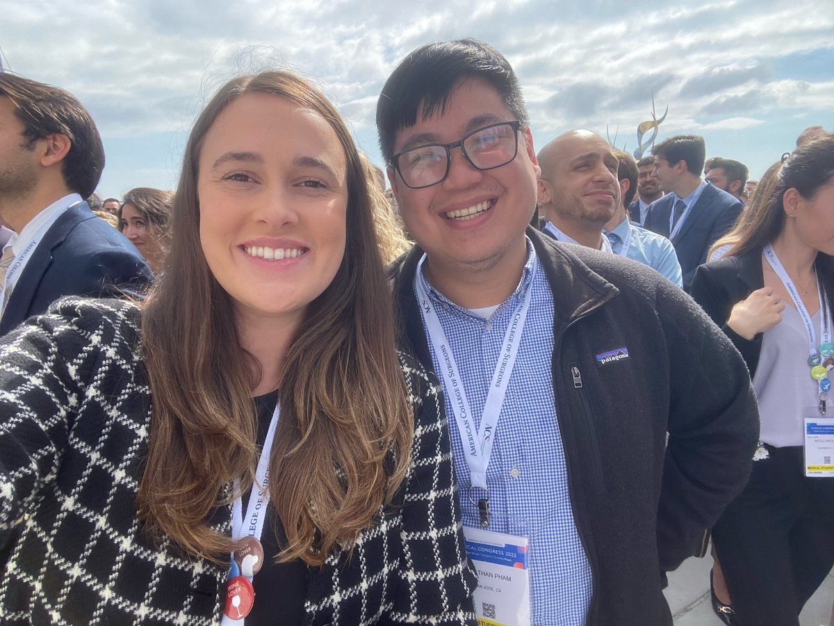 Happy surprise running into fellow Penn Stater and UCSD alumn <a href="/MeloriaHoskins/">Meloria Hoskins</a> at the 2022 ACS Clinical Congress! We had a great day learning about surgery in America’s finest city! #ACSCC2022