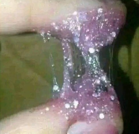 Cómo cuando le metes los dedos a tu princesa✨✨✨