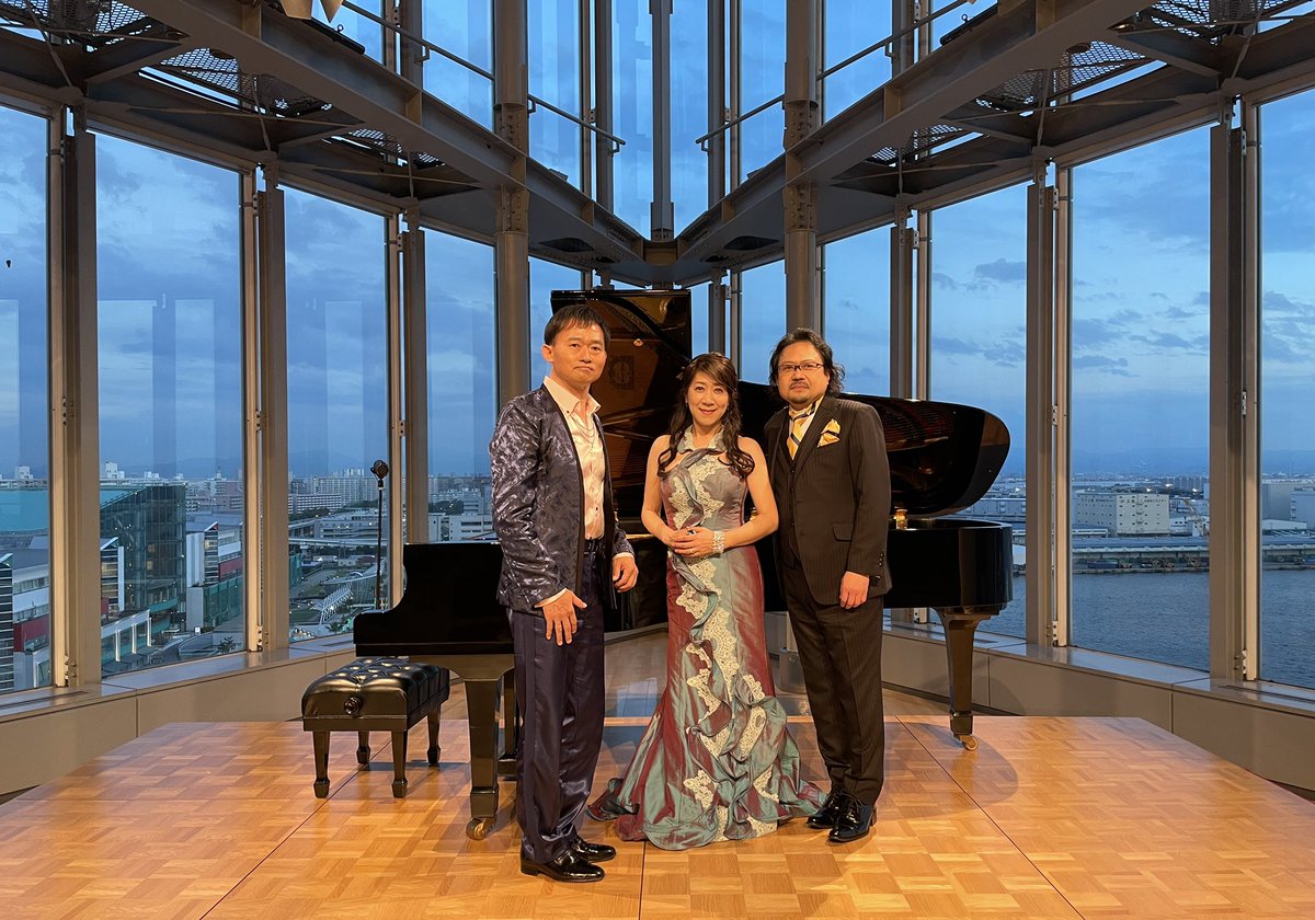 MEOTO106's tweet photo. #南港サンセットホール
#栗原正和 さんと #ME音 #青柳素晴、 #江口二美 でコンサート。
11/5〜8は配信もあります
#zaiko #MKpro https://t.co/PlaMVvAVNo