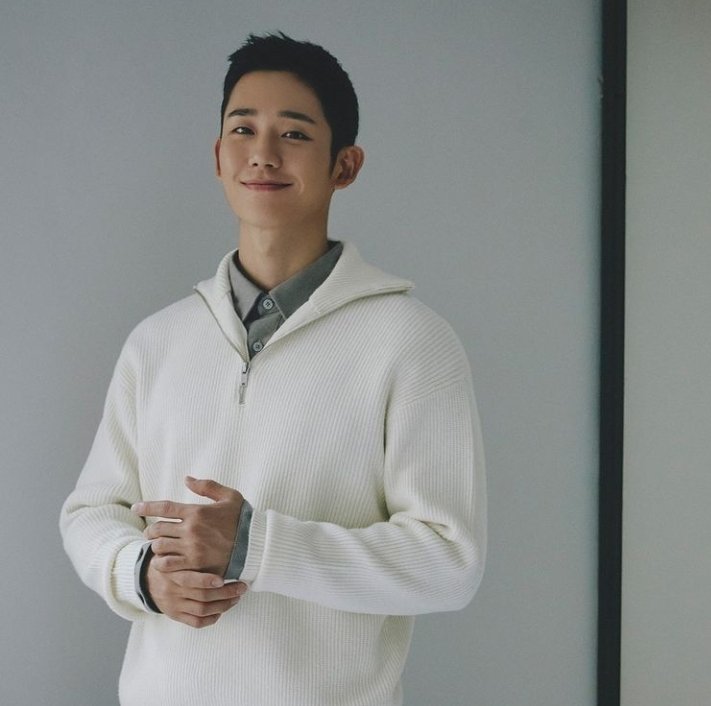 haesoorecords's tweet photo. ๐ธ @.mindbridge_kr instagram update with Jung Hae In
โWINTER STORY 2022 : THINGS THAT LEAD TO CREATIVE EVERY DAYโ
#CreativeNomad #LimitlessChallenge #MindBridge
#JungHaeln #์ ํด์ธ @ActorHaein https://t.co/KUSesdykZ1
