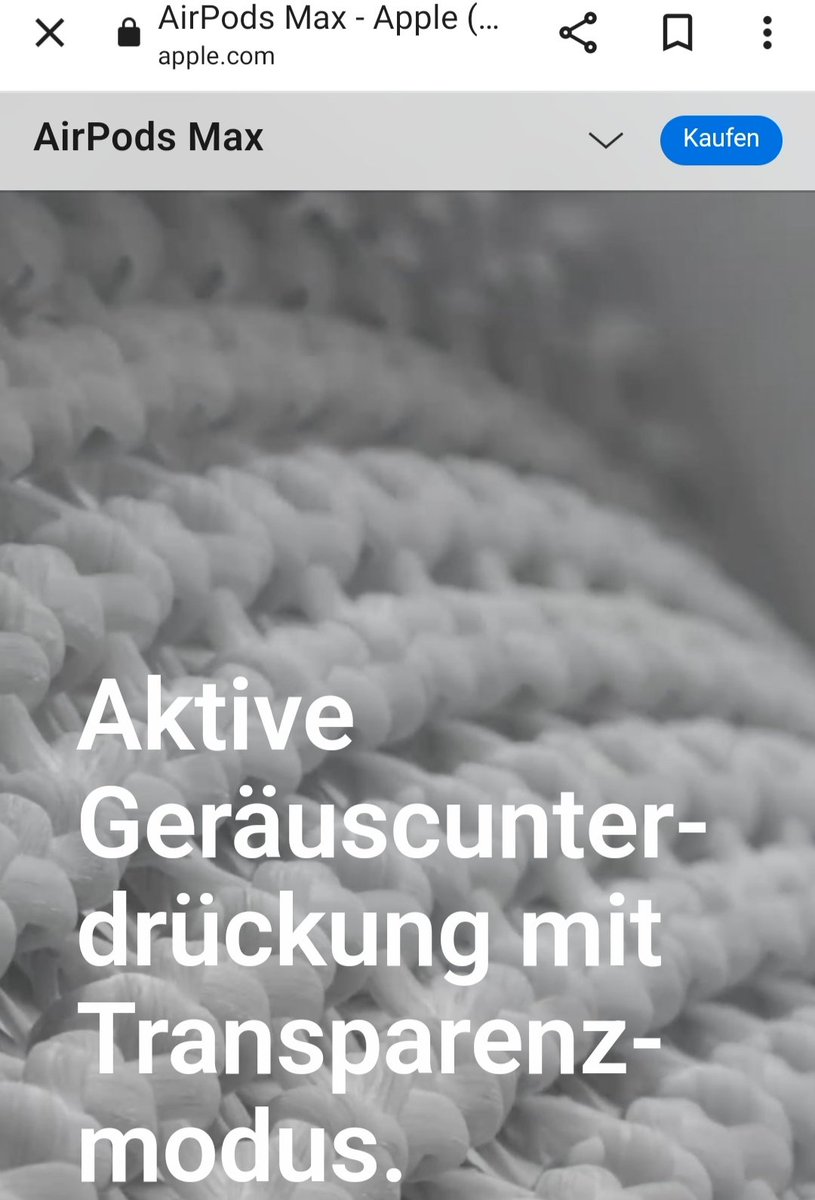 webloeg's tweet photo. Ich habe einen Rechtschreibfehler bei Apple gefunden! #apple #airpods #peinlich #finderlohn https://t.co/WCLfCpCXya