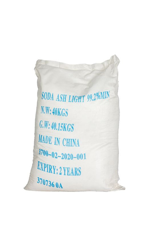 Thu53149399's tweet photo. 🎄 🎄 NATRI CACBONAT NA2CO3 - SODA ASH LIGHT
🌿 Xuất xứ: Trung Quốc
🍀 Natri Cacbonat Na2CO3 - Soda Ash Light dạng bột, màu trắng, không mùi dùng trong dệt nhuộm, thuỷ tinh, silicate, keo dán gương, chất tẩy rửa... 
#sodanong #soda #sodaashlight #natricacbonat https://t.co/0qsG1YGxr3