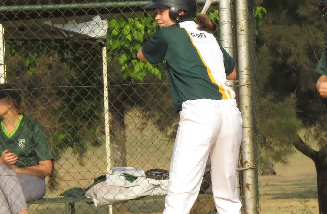tanyas_hatfield's tweet image. 0-14 span van @hsdiewilgers kry silwer by die finaal in die B-liga van Noord Gauteng. Ons meisies het ons baie trots gemaak!!
#softballrules
#softballgirls
#softballfamily