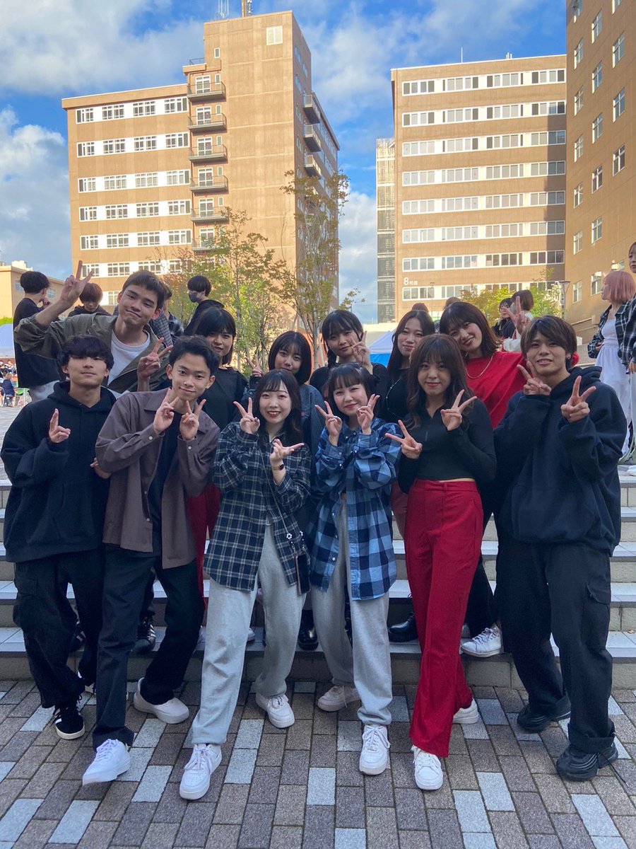 btnx4567's tweet image. 2022.10.15〜青舎祭〜🌈✨
皆さんお疲れ様でした‼︎
どのジャンルもかっこよくて最高のステージでした‼︎🥺🔥🔥🔥
(写真📷全体→3年→2年→1年)