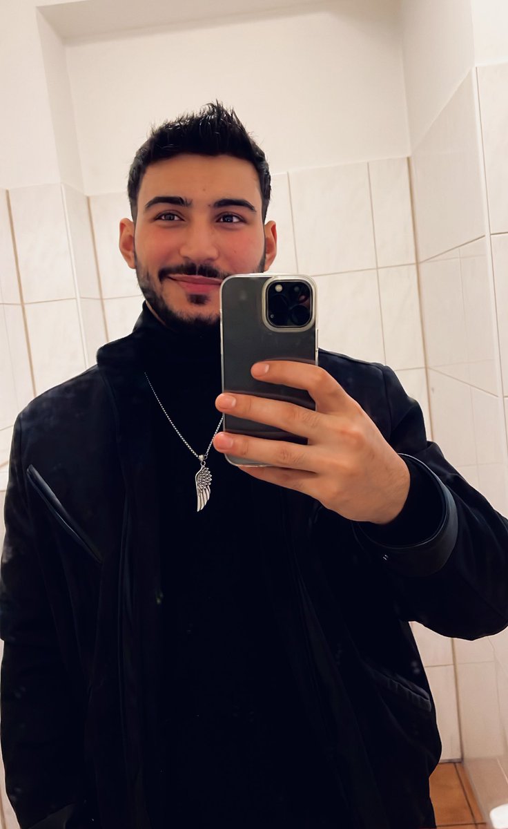 İkisi de benim şakasızz