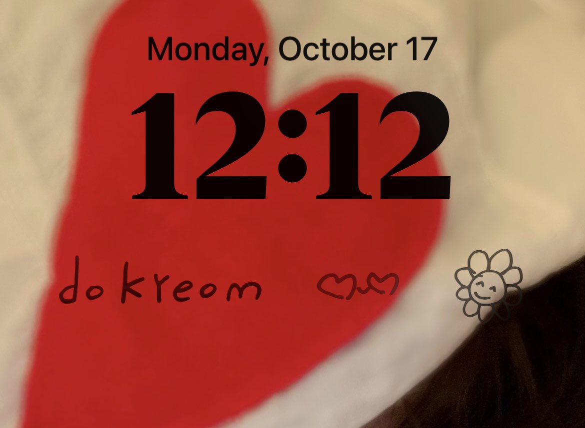 arthurkyeoms's tweet photo. #dokyeom drawings as widgets! https://t.co/6SD1HAvUsh