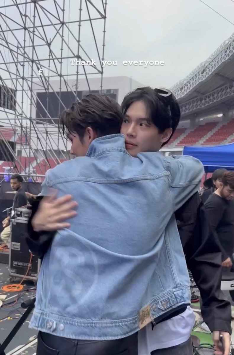 WHITEMOMENTS_'s tweet photo. ไม่ไหวแล้วววววววว 😭😭😭 #ไบร์ทวิน https://t.co/Um9W2RSkEn