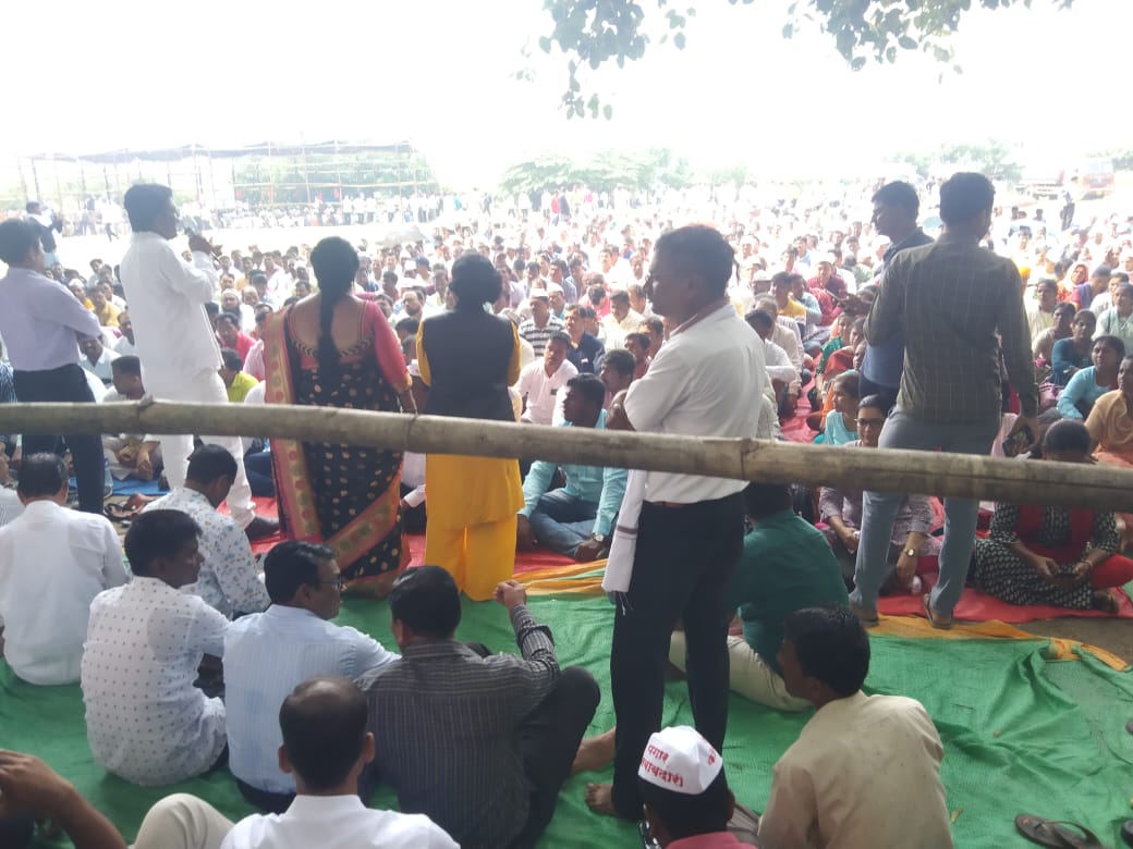kalpeshpc's tweet photo. ��ाल विरोधात असणारे आज सत्तेत आल्यावर तेच  प्रश्न विसरताना दिसतात, १५ते २० वर्ष मोफत पिढी घडवणाऱ्या शिक्षकांना हक्काच्या वेतनासाठी आंदोलन करावे लागते ही खेदाची बाब आहे.😞
#अघोषित
#विनाअनुदानित_शिक्षक
@RahulAsks
@abpmajhatv
@dvkesarkar 
@Dev_Fadnavis
@KishoriPednekar 
@wanjarri https://t.co/2BwnVHCg4H