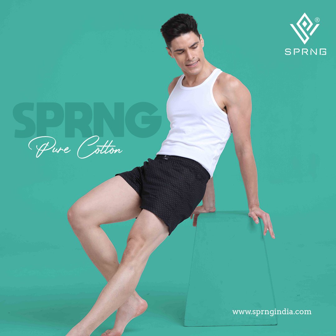OverseasSprng's tweet photo. Seasons Greetings
#Sprng #mensprinted #innerwear #MondayMood #loungewear #mensfashion #shorts #ootdStyle https://t.co/RdvlqRGY4y