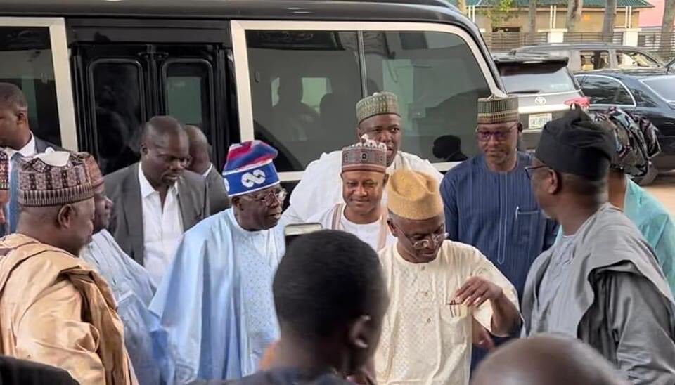 Asiwaju Bola Ahmed Tinubu arrives kaduna again ahead of today interactive session at Arewa House after inauguration of Ekiti new Governor.
You are highly welcome Mr president