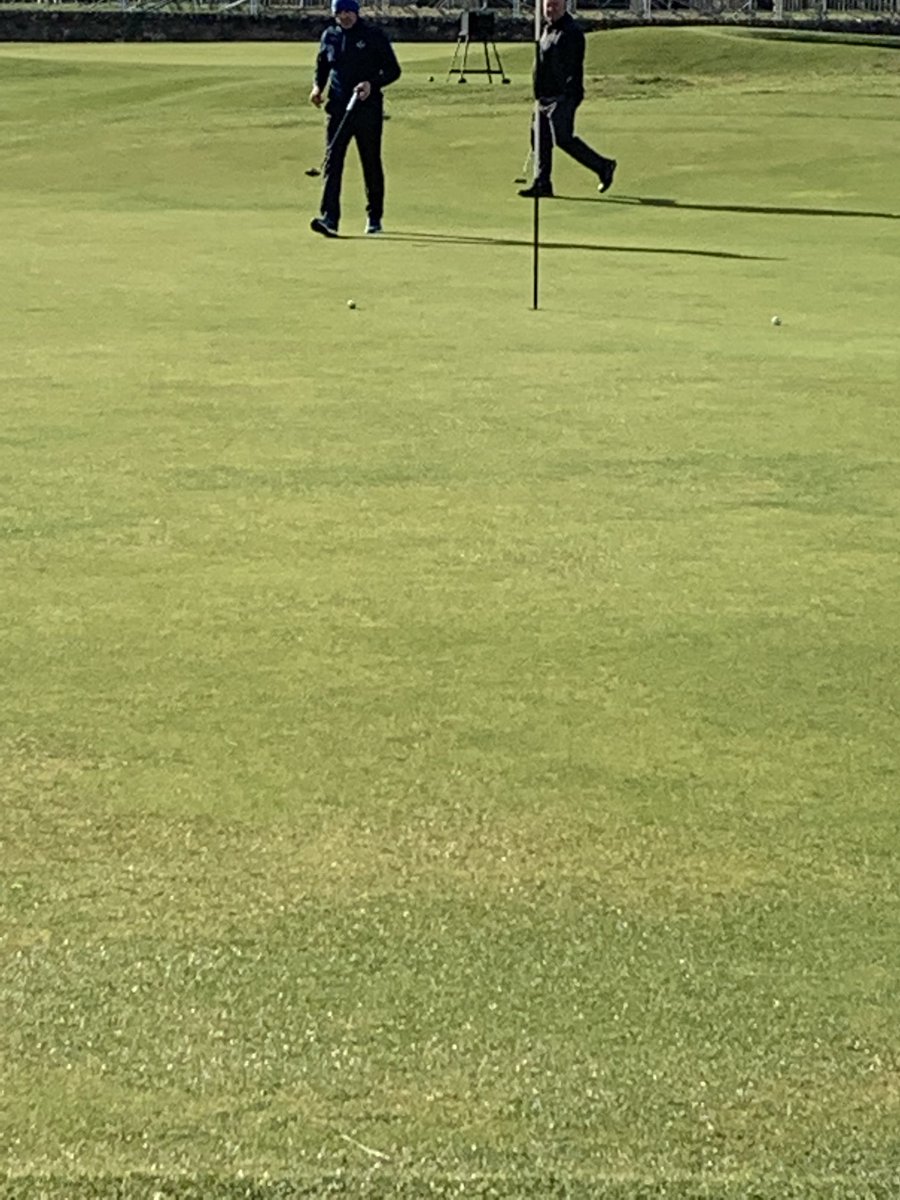Lunty252's tweet photo. Followed up by a 100 yard 54 degree to a kick in gimmie birdie 🐦 💪🏼👏🏾🏌️‍♂️⁦@TheHomeofGolf⁩ #golfiseasy 🤪 https://t.co/kn8D0i7PHL
