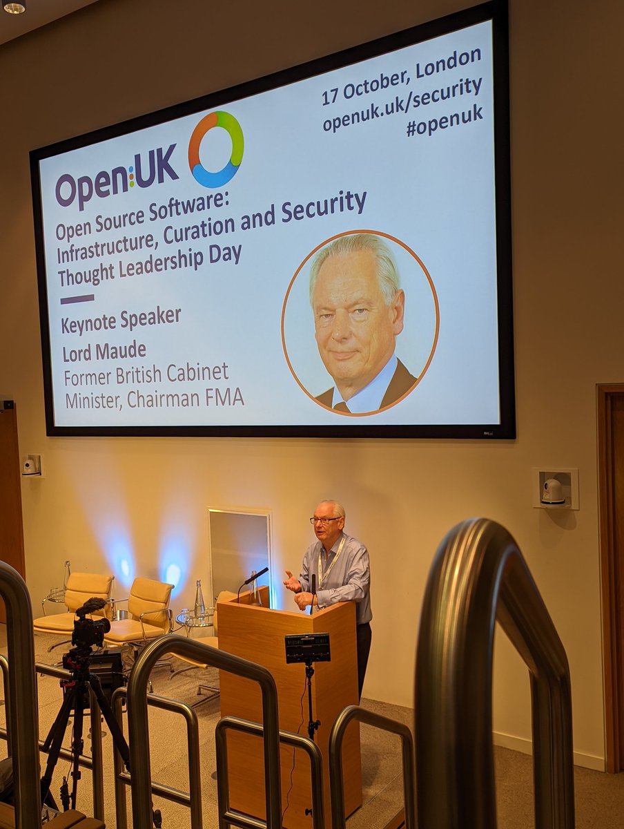Thoughtful Keynote from #LordMaude at opening of #OpenUK Thought Leadership Day