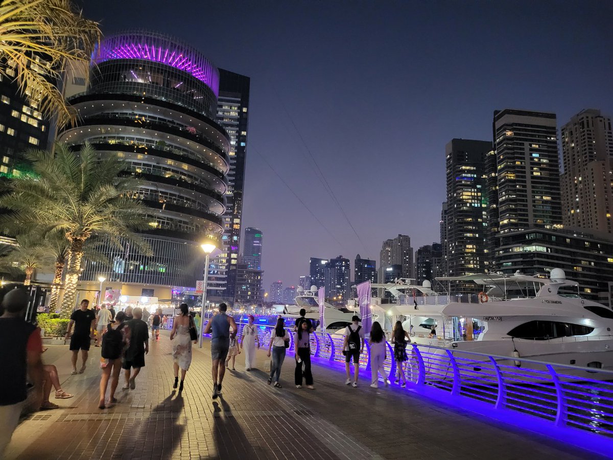 CREPENEWS's tweet photo. Finally, the #CREPE team has arrived in Dubai.
They took a break yesterday for a strong forward today !!
#cryptocurrency #DeFi #crypto #web3 #BTC #WBS #Dubai #Manage_All_the_Assets_on_Earth https://t.co/tSLkRNq7AK