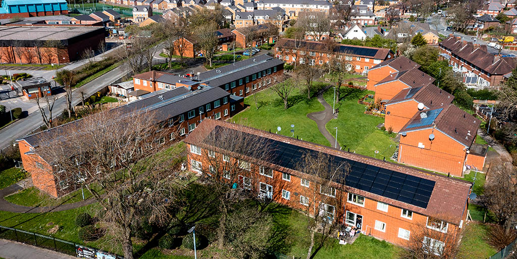 Let’s challenge poverty. There are amazing projects &amp; initiatives happening across Wythenshawe, every single day. One of the sources for up to date information for residents is the Facebook group ‘Fighting the cost of living crisis across Wythenshawe’ >> facebook.com/groups/1294574…