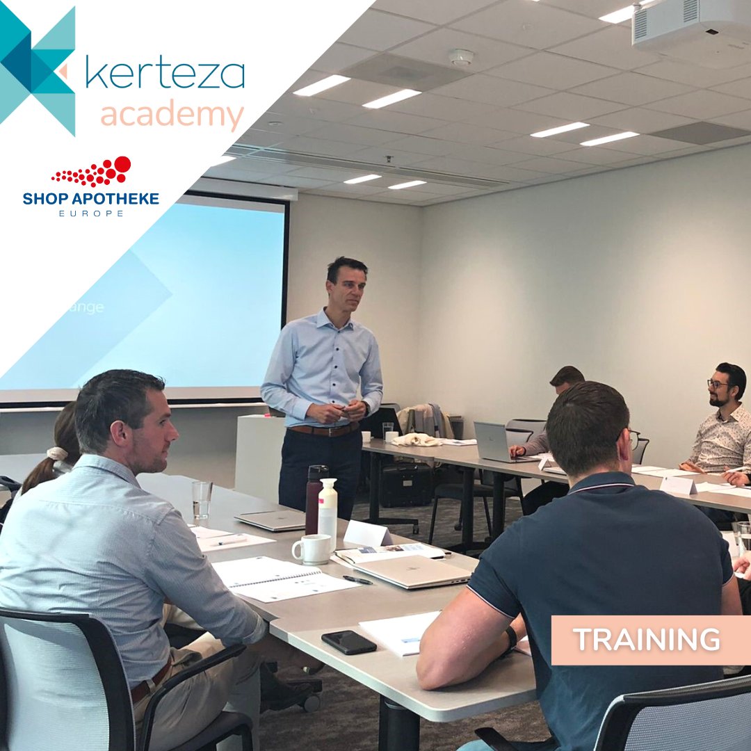 KERTEZA's tweet photo. Kerteza verzorgde een training projectmanagement voor Shop Apotheke Europa, een van de grootste online apotheken in Europa.   

Wilt u ook een opleiding projectmanagement voor uw organisatie? 
Contacteer ons  
https://t.co/9QXRnjLzLQ

#toonaangevend https://t.co/fpNHqhwzIk