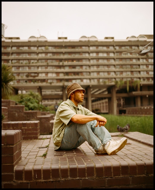 #News: talent musician and producer <a href="/joehertzmusic/">Joe Hertz</a>’s #latest track 'Kiss From The Sun' is packed with dance-worthy beats guaranteed to keep you on the dance floor
bit.ly/3TuLEqn
#Bassmusic #Bass