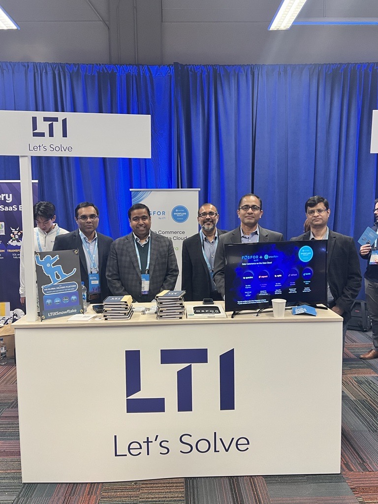 ltm_ofcl's tweet photo. Chicago was such a delight! Our data entourage had a memorable time interacting with the ever-enthusiastic Illinois folks at the @SnowflakeDB Data Cloud World Tour.

#LTIXSnowflake #SolvingwithData #DataCloudWorldTour #Snowflake #LetsSolve https://t.co/0Cb6YxqTmP