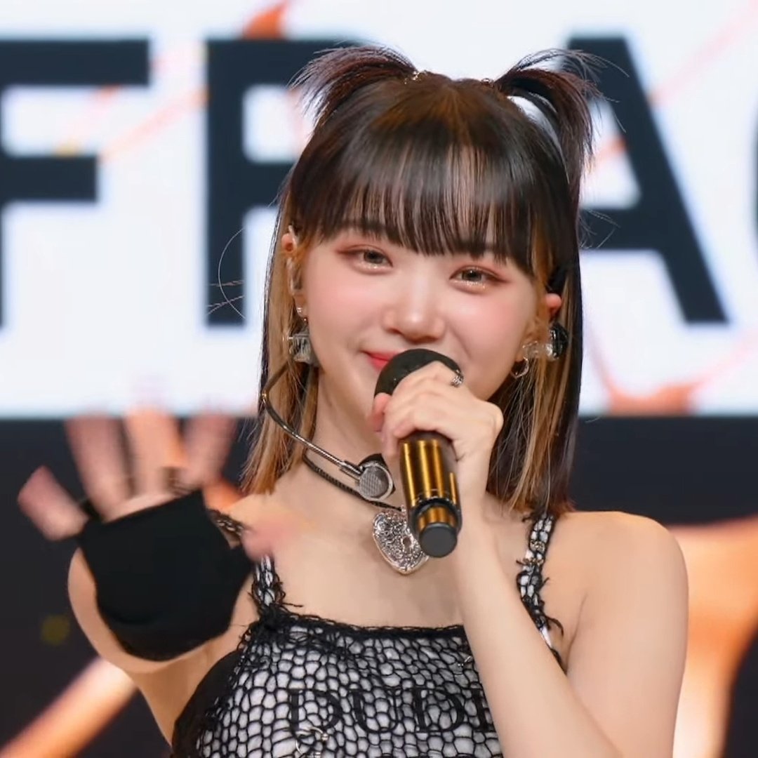 #LE_SSERAFIM COMEBACK SHOW #KIMCHAEWON