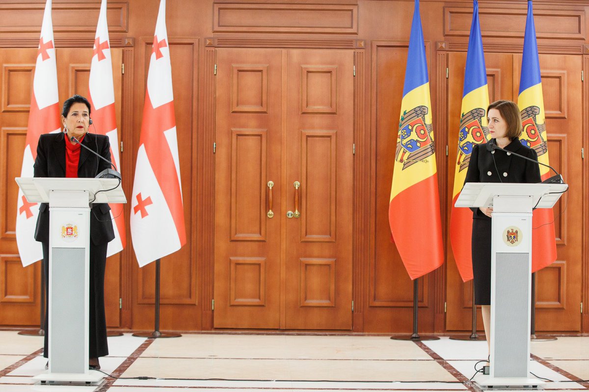 Glad to welcome 🇬🇪President @Zourabichvili_S to Chisinau today as we commit to closer cooperation between 🇲🇩 and 🇬🇪 in the future but also to working together on the road of #EU integration.