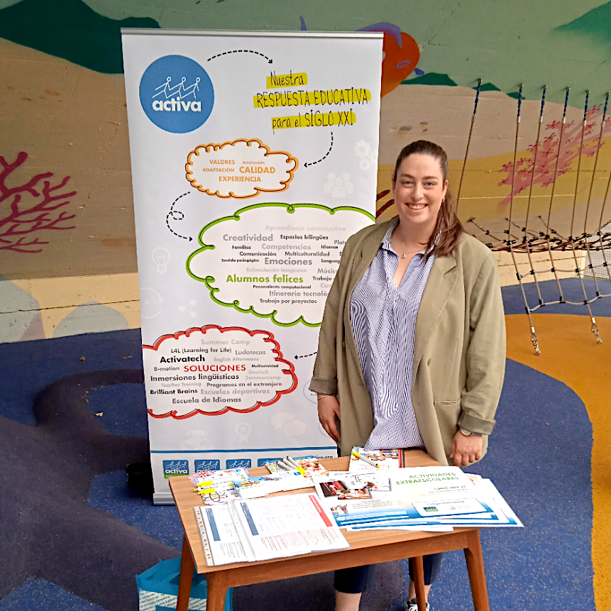 ActivaRedes's tweet photo. Nuestros/as coordinadores/as siempre dispuestos/as a explicar las actividades que ofertamos en cada centro.
#Extraescolares #Idiomas #Apoyo #Innovación #NosGustaEducar
@lasallemont 
@AmpaLardero 
@NotreDameFESD https://t.co/swQahTW5XN