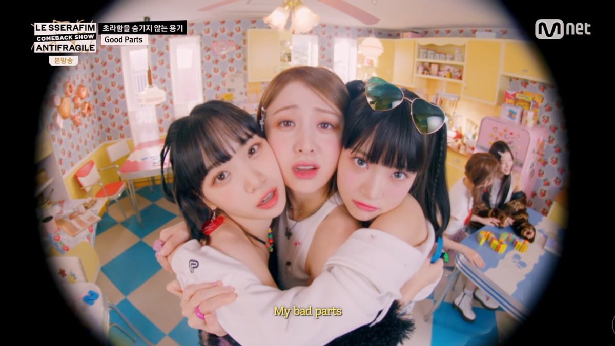 chaewon pics (@chaewonszip) on Twitter photo 