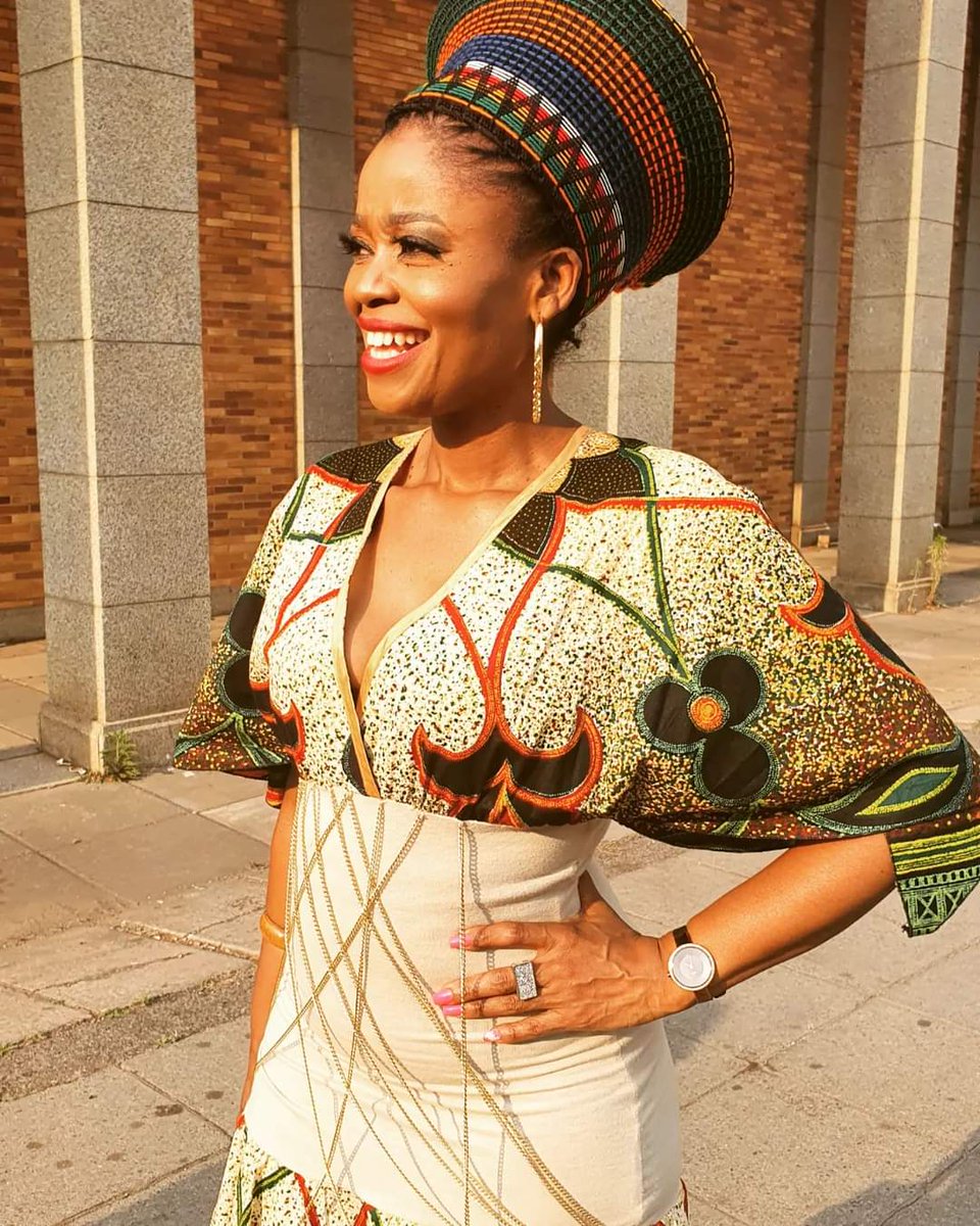 tshedimalaika's tweet photo. Bow to the #LeopardQueen ππ₯° https://t.co/DKJ2laVMiE