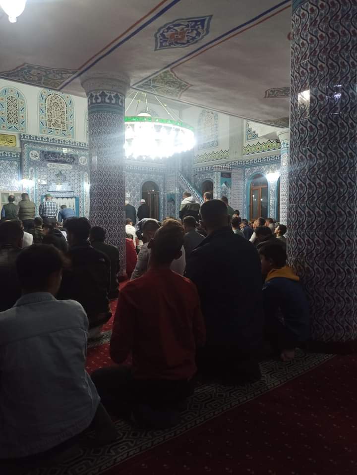 sultanhisarmuf's tweet photo. Uzunlar Mahallemizde Mevlid Kandili Bir Başka Güzel

Sultanhisar Müftülüğü Cami Mevlid-i Nebi Haftası etkinlikleri kapsamında Uzunlar Mahalle Camiinde Cami İmam-Hatibi Hüseyin ATICI ve mahalle sakinlerinin katkılarıyla Mevlid Kandili programı düzenlendi. https://t.co/350gfcI2EJ