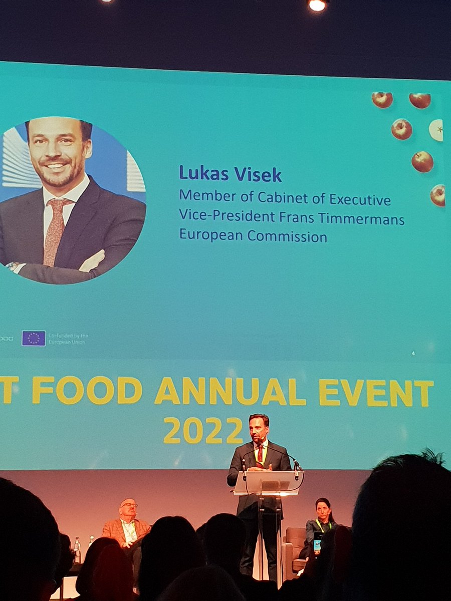 Great statement just now from Lukas Visek : "it isn't about make things MORE sustainable. We need to make things SUSTAINABLE!" <a href="/EITFood/">EIT Food</a> <a href="/IfMCambridge/">Institute for Manufacturing (IfM)</a> #Ent4SDGs #EITFAN <a href="/EUBioINNO/">EU BioINNO Project</a> #EntEdAcademy #Foodmentor