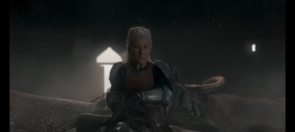 hellloitsgiaa's tweet photo. The Queen who never was !
She is the moment , she is the legend.
Loved her in this episode 🤩
Such a queen behaviour .
It would have been incredible, if we got a "dracarys scene" !
#RhaenysTargaryen #RhaenysDragon #Rhaenys #HouseOfTheDragonHBO #HouseOfTheDragon #HouseTargaryen https://t.co/g6HqwcKReb