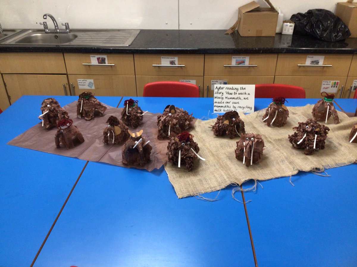 Year 3 and 4 had great fun last week making their Woolly Mammoths by following instructions. We are so proud of them, they look amazing!