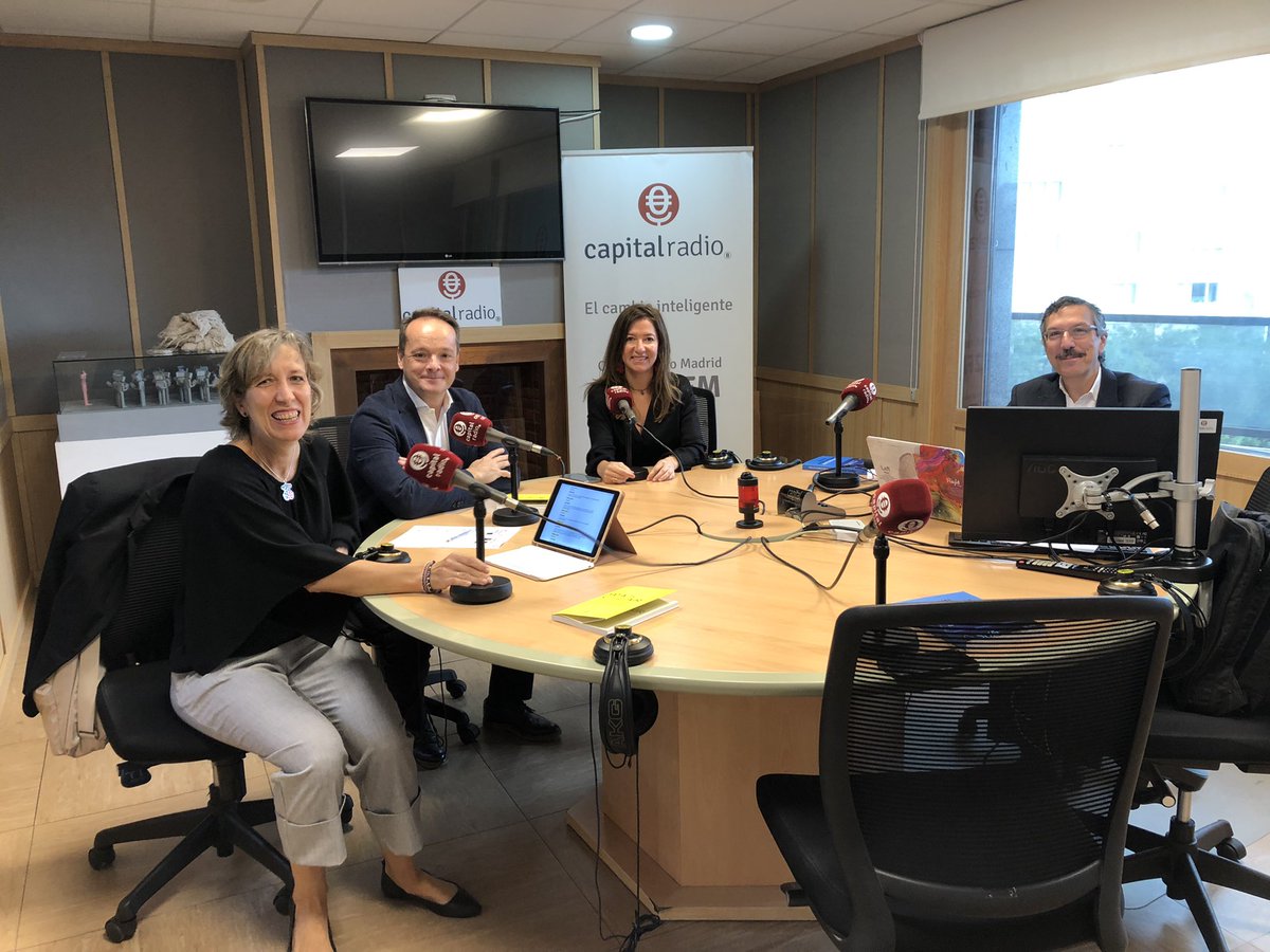 mvillasolmeda's tweet photo. En directo con @CAPITALRADIOB hablando sobre #iaethics con @CamachoIJavier @esthermoralesp de @PiperLab_es @LuisVMunoz de @CAPITALRADIOB y @enriquepolo de @SalesforceES . Una estupenda charla , gracias por invitarnos! https://t.co/mhhaJnqsd1