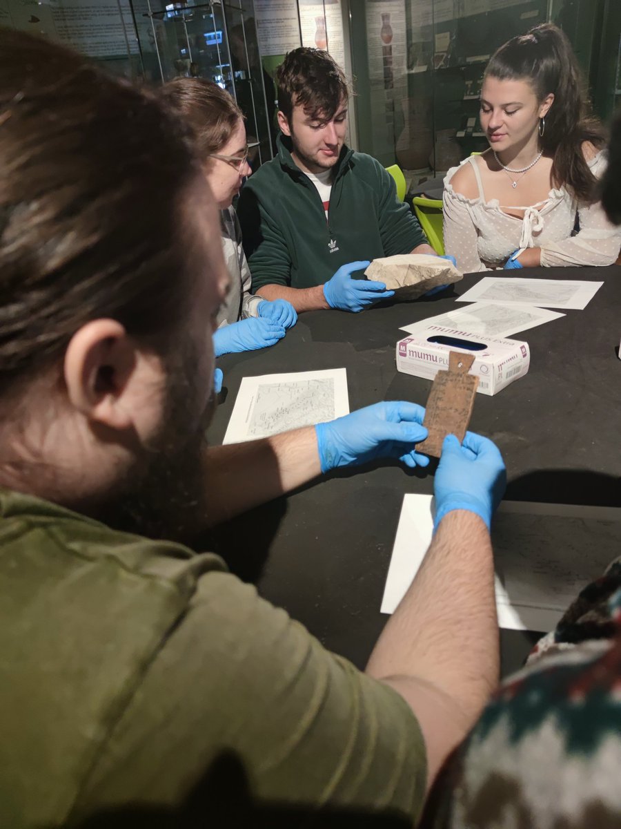 DrKenGriffin's tweet image. A great start to the week with an object handling session at @TheEgyptCentre as part of a @SUAncientWorld module taught by Dr Ersin Hussein. In today's session, the students worked on objects with different scripts (hieroglyphs, hieratic, demotic, Coptic)! #ObjectBasedLearning