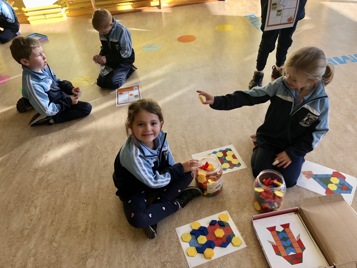 kilmanaghns's tweet photo. It’s #mathsweek and the fun has already kicked off with lots of activities in the hall for all to enjoy #mathsforfun @mathsweek https://t.co/oFDFg6miP7