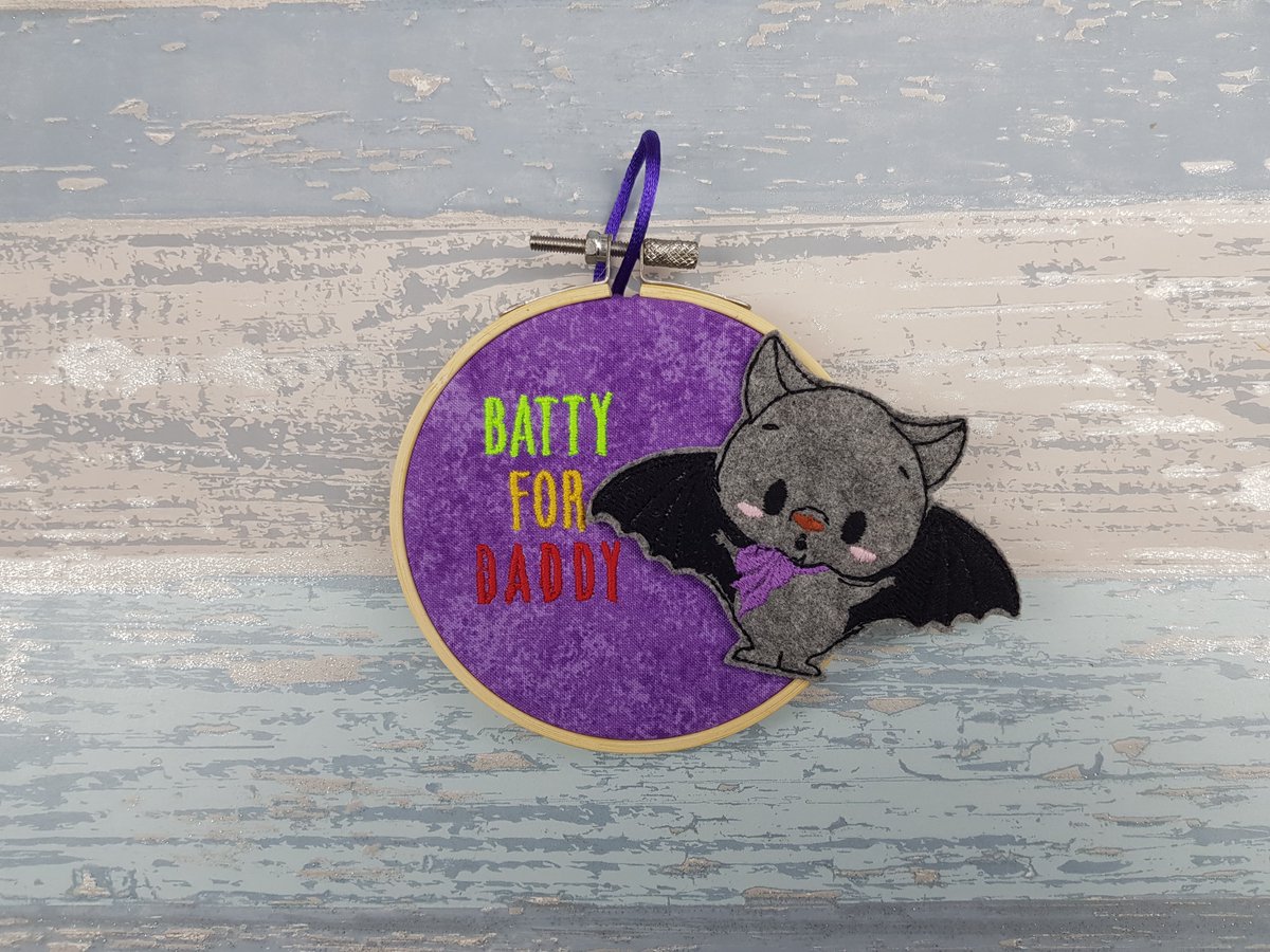 AHeartlyCraft's tweet photo. Does anyone else have a child who is Batty for Daddy? £9.50 with FREE postage to a UK Address. https://t.co/yt9lFUyCqz 
#Aheartlycraft #Handmade #Batty #Bat #CuteBat #Battyfordaddy #Battyforbats #decoration #decor #walldecor #home #seasonal #MHHSBD #SmallBiz #ElevensesHour https://t.co/tUyLC7bUNG