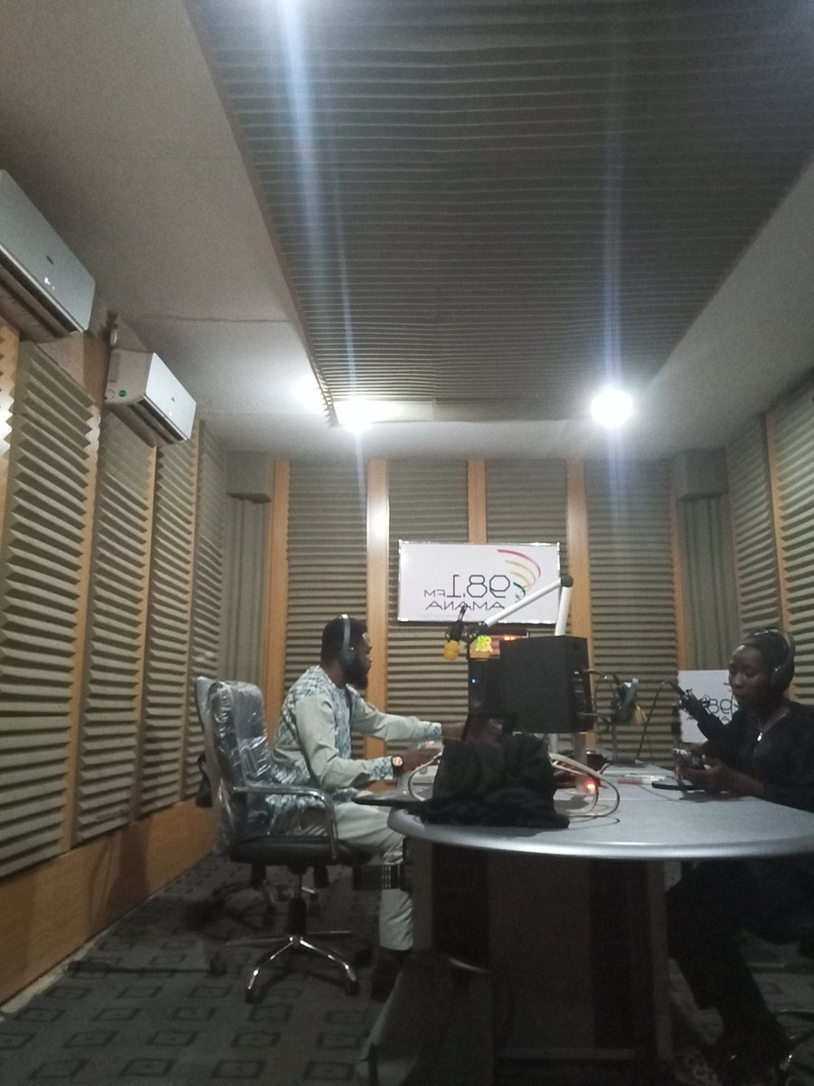 DavidMosesOlofu's tweet photo. Good morning 🌅🌅 Gombe, happy new week join us on the Morning 🌅 Drive with @DavidMosesOlofu and @Blessin52038683 for News 🗞️🗞️🗞️ headlines happening now and Guest segment with @GombeNoa on Public enlightenment Politics #Sports with @SPORTDISCIPLE 
@UsgGombe @peters_kwak https://t.co/cg2YyGt12t