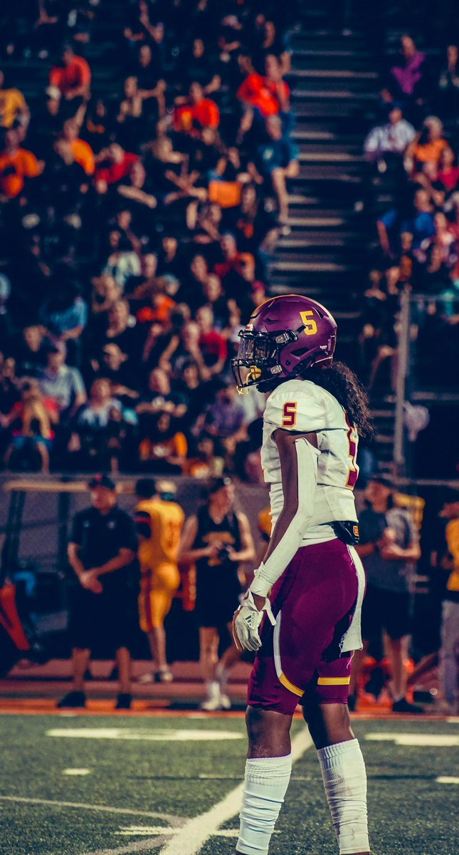 “I run the race that needs to be ran, while God continues to write the story that’s intended to be written.” 

#FeedTheDawg #ETC #RollPride
<a href="/PrideGridiron/">Mountain Pointe Football</a>