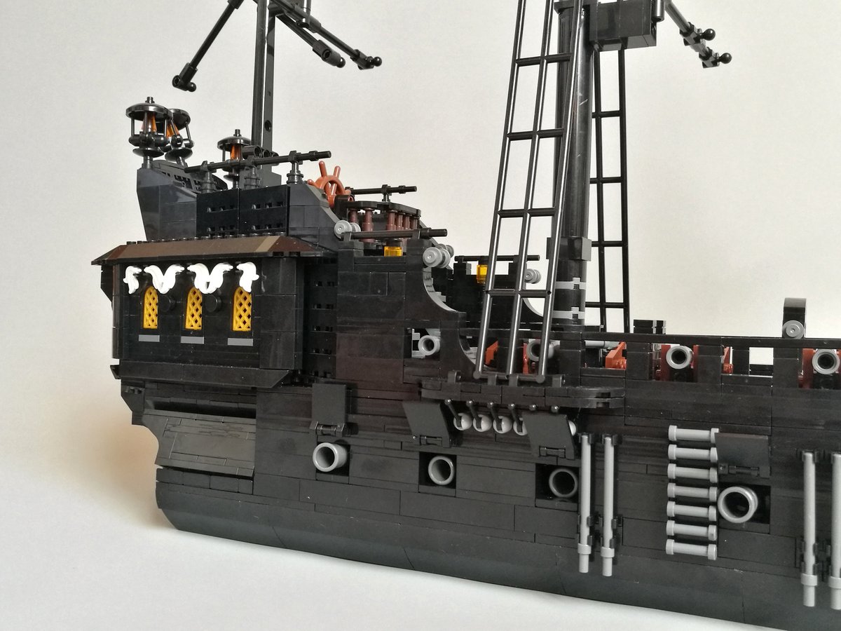 medievalbrick's tweet photo. “The Black Pearl” Pirate Ghost Ship by BrickMOCBay
link: https://t.co/b0KWWUvJQp
FB Group:https://t.co/ZzXBObMCCy
#meidevalbrick #pirateship #blackpearl #blackpearlgranite #BlackPearlUnited #piratetheme #ghostship #piratelego
#piratemoc #legopirate #pirate #blackpearls #lego https://t.co/yrZAXdex6z