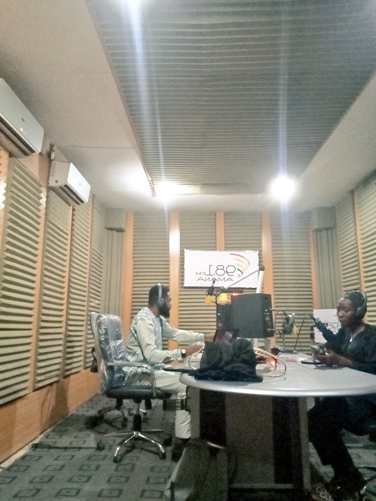 DavidMosesOlofu's tweet photo. @Amanafm98_1 Morning Drive 📰🗞️🗞️🗞️ headlines featuring @MobilePunch @THISDAYLIVE @Dailytrustpdf @PremiumTimesng from 7 : 00
Gombe State
North East Nigeria
Morning 🌅🌅🌅 Drive
Stay informed
@peters_kwak @BilyaFiliya @BMaiyna @SPORTDISCIPLE @Blessin52038683 @UsgGombe https://t.co/7A270fpOuW
