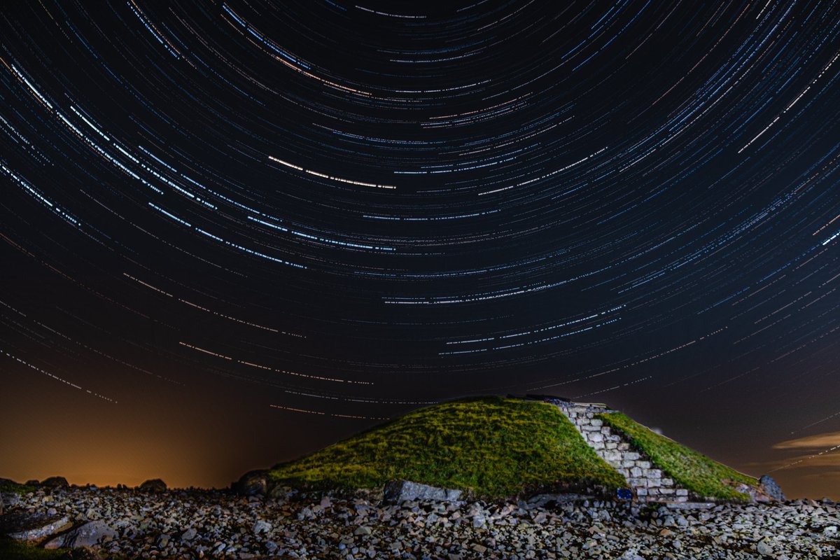 One fine evening for Astrophography. My first Startrails 💫 #startrails #nightshotz #visitwestlothian #longexpo_addiction #fujifilmxseries #wexmonday #nature_brilliance #astrohotography @VisitScotland @SeeWestLothian @hiddenscotland_