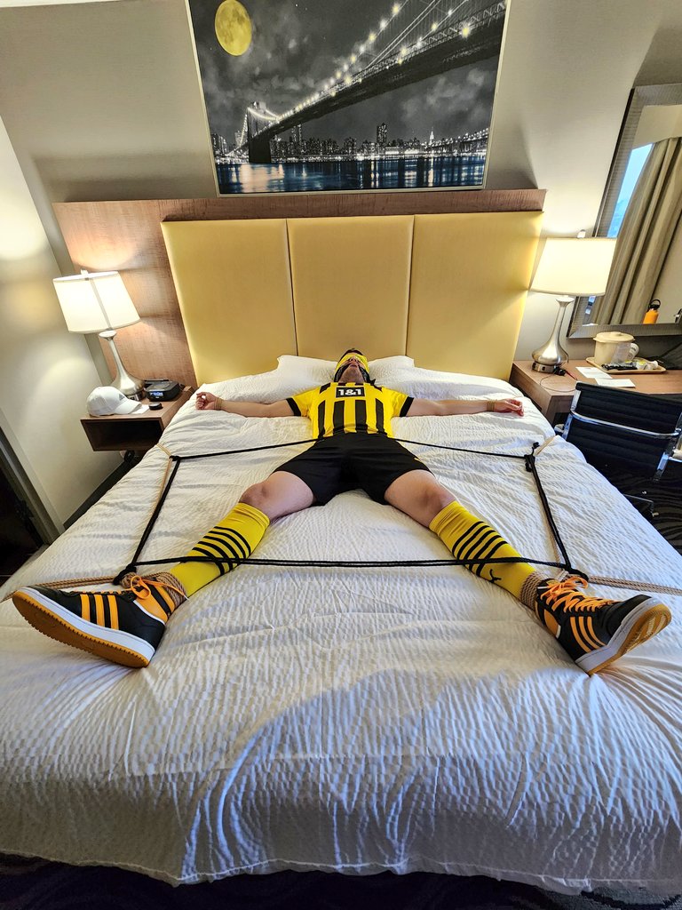 PupAtlasNY on Twitter "tgu1145, the Dortmund player was caught