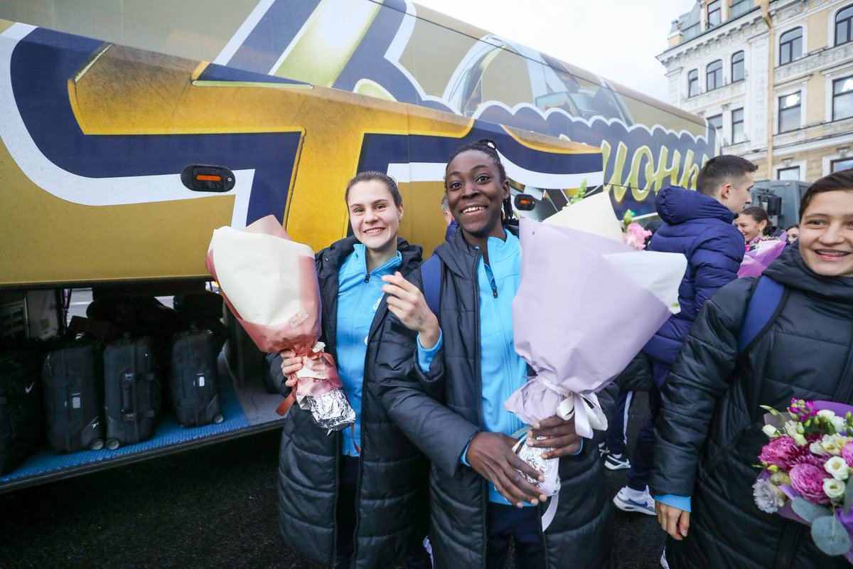 fczenit_en_w tweet picture