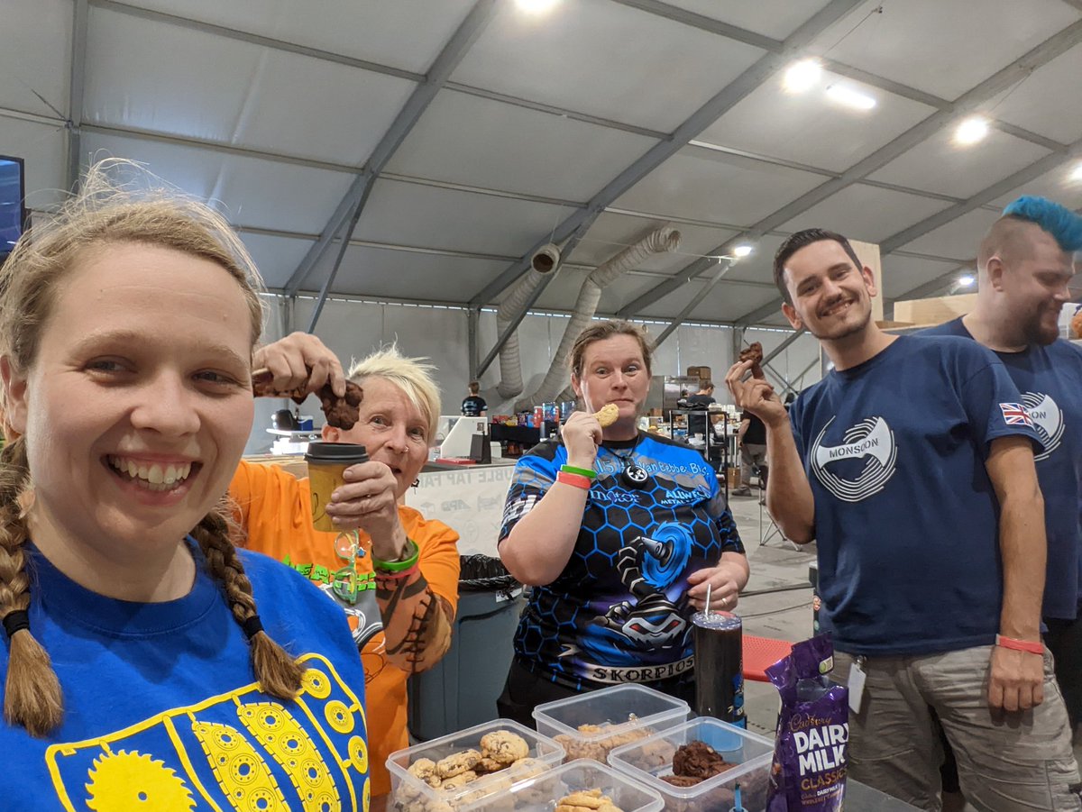 Monsoon - BattleBots (@monsoonrobot) on Twitter photo ✅ Day 2 at <a href="/BattleBots/">BattleBots</a> & after ironing out some signal issues we've passed the functional & safety testing & got more photos done!
☕ We had a well deserved break this afternoon to have some of Mama Brewster's homemade cookies & <a href="/YorkshireTea/">Yorkshire Tea</a> with Skorpios & <a href="/DBattlebot/">DeathRoll-BattleBot</a> 🍪😋 ✅ Day 2 at <a href="/BattleBots/">BattleBots</a> & after ironing out some signal issues we've passed the functional & safety testing & got more photos done!
☕ We had a well deserved break this afternoon to have some of Mama Brewster's homemade cookies & <a href="/YorkshireTea/">Yorkshire Tea</a> with Skorpios & <a href="/DBattlebot/">DeathRoll-BattleBot</a> 🍪😋