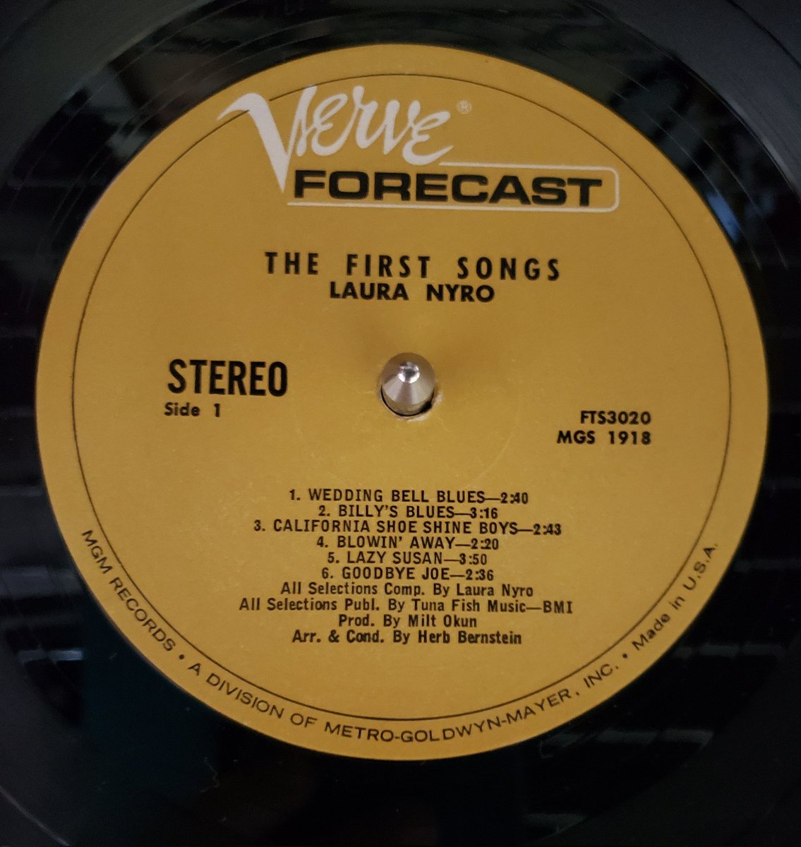 sexyedamurajap1's tweet photo. #LauraNyro
#TheFirstSongs...
#ローラニーロ
#MoreThanaNewDiscovery
#weddingbellblues
#Billysblues
#Californiashoeshineboys
#blowinaway
#Lazysusan
#Goodbyjoe
#handsofftheman
#Stoneyend
#Inevermeanttohurtyou
#HesARunner
#Buyandsell
#Andwhenidie
#singersongwriter
#SSW
#vinyl
#RECORDS https://t.co/eYolNHEqdb