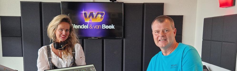 Ferry van Beek en Sabine Wendel uit Big Brother starten eigen radioprogramma op GoodLIFE Radio: Lifestylezender GoodLIFE Radio start op vrijdag 21 oktober a.s. met het nieuwe vrijdagavond programma ‘Wendel &amp; Van Beek’. Sabine Wendel en Ferry van Beek… dlvr.it/SbCFsB