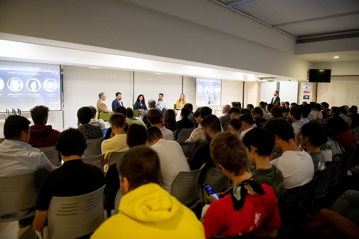 WeTheHumans tweet media